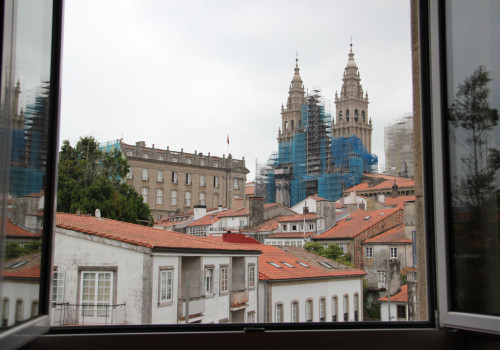 Vistas da catedral dende Aula 22 e 21