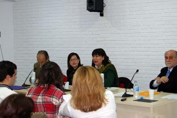 2.000 profesionales de la salud piden la retirada de la reforma de la ley del aborto