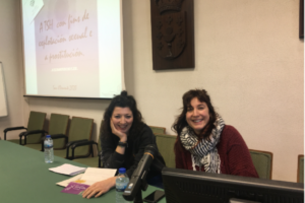 Charla sobre trata de seres humanos con fins de explotación sexual